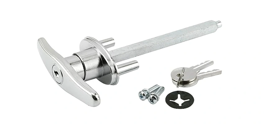 Old Style Garage Door Locks Replacements in East Porterville, California