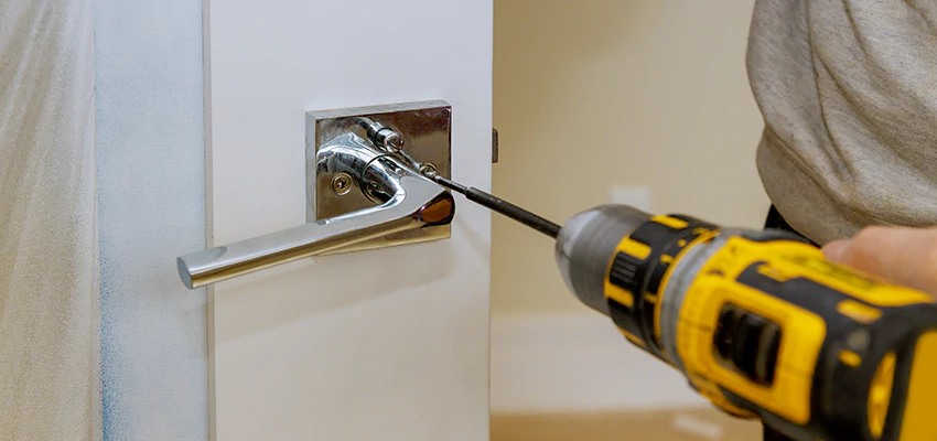 After-hours Locksmith  For Lock Troubleshooting in East Porterville, California
