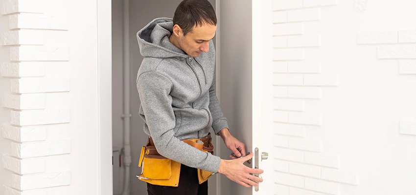 Nighttime Locksmith Near Me in East Porterville, CA